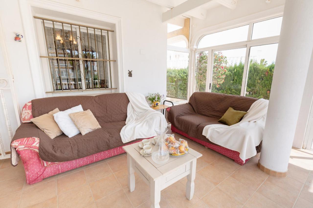 Fidalsa Grand Mediterranean Beachfront Villa Плая Фламенка Екстериор снимка